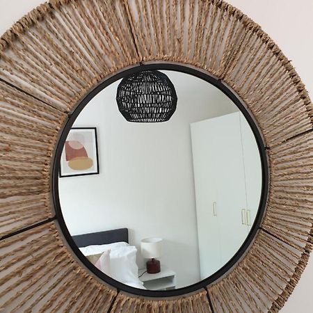 Cheerful 1 Private Room-Ensuite With Free Parking Silverdale  エクステリア 写真