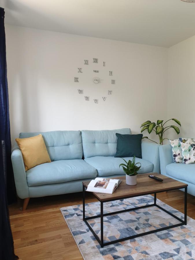 Cheerful 1 Private Room-Ensuite With Free Parking Silverdale  エクステリア 写真